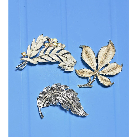 Vintage Lot 3 Leaf Branch Brooch Silvertone Goldstone, Enameled Rhinestone 2" - Picture 12 of 16